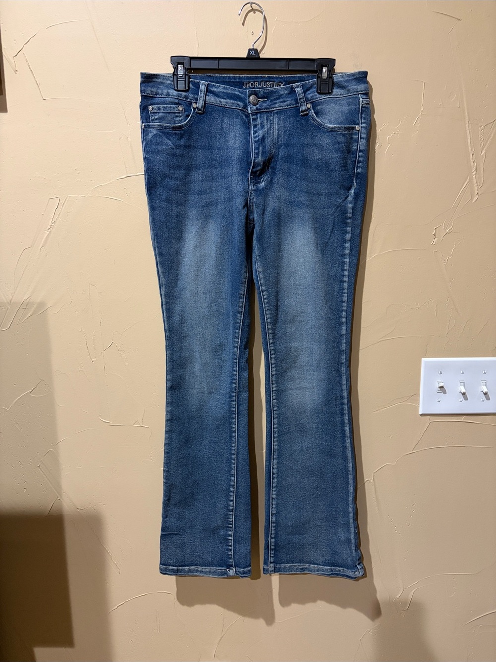 JFOR Justify Bootcut Jeans